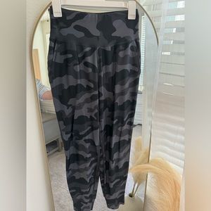 Old navy camp joggers